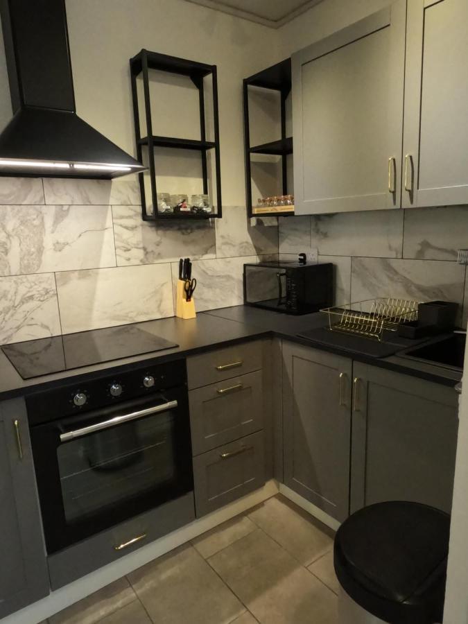 Studio Apartment In Saint Kew Buitenkant foto